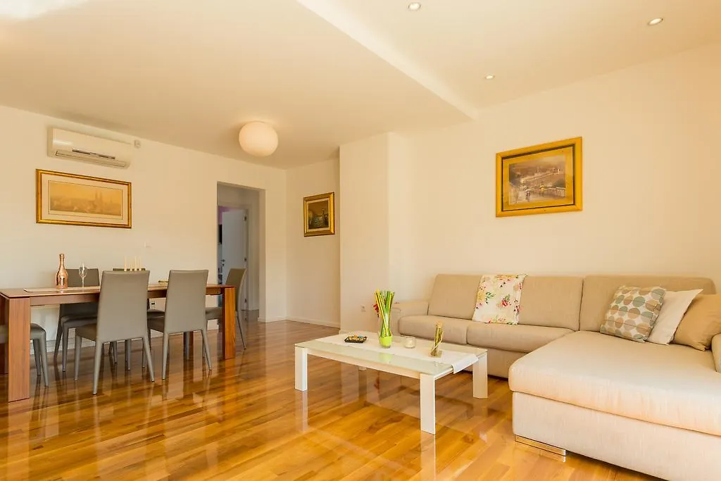 Apartmán Penthouse Felicita Split