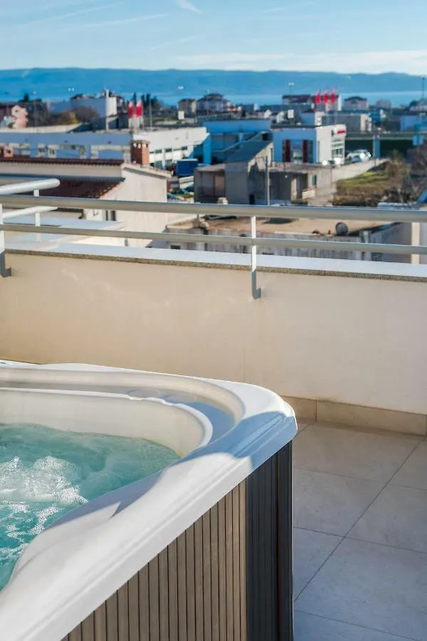 Penthouse Felicita Apartment Split